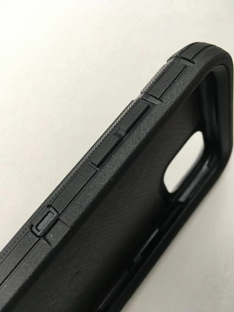Чохол протиударний з кліпсою OtterBox Defender Series 77-62457 для iPhone 11 (6.1") Black - фото 5