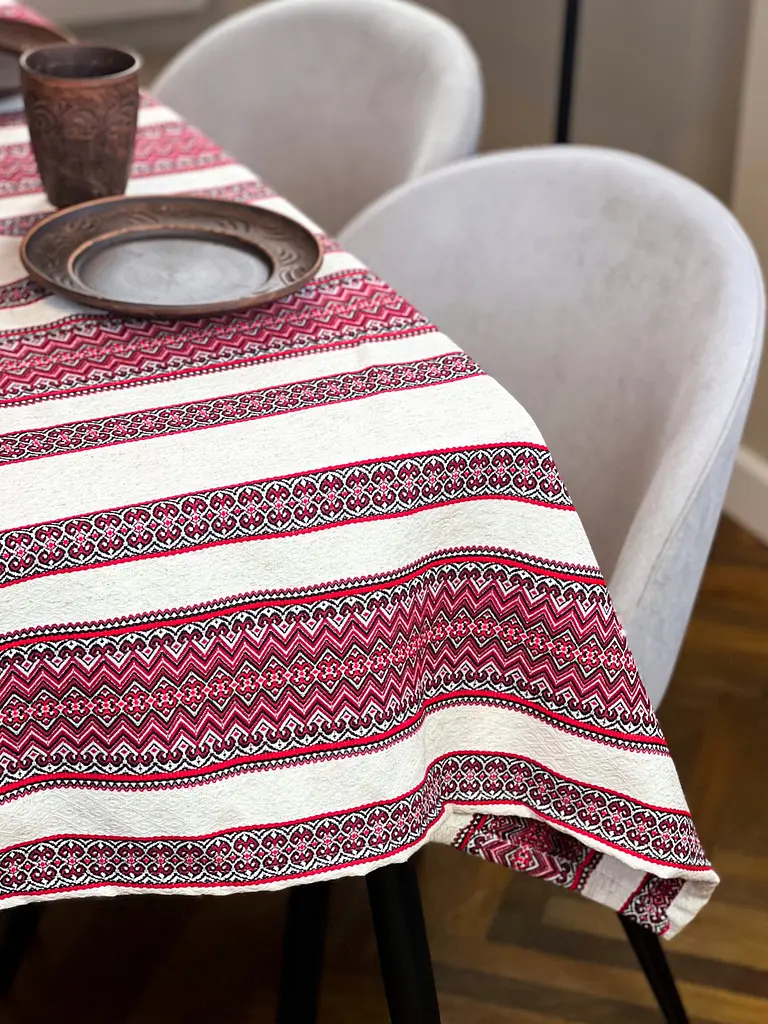 Лляна скатертина різдвяна з українським орнаментом "Рандеву червоний" - 180х150 см - фото 4