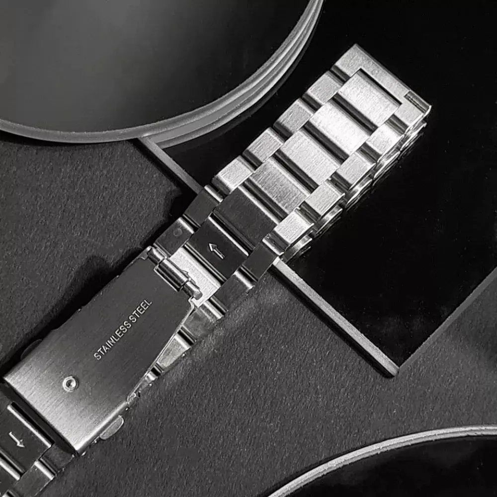 Ремешок для фитнес-браслета Xiaomi Amazfit/Samsung Stainless Steel металлический универсальный 20 мм серебристый - фото 3