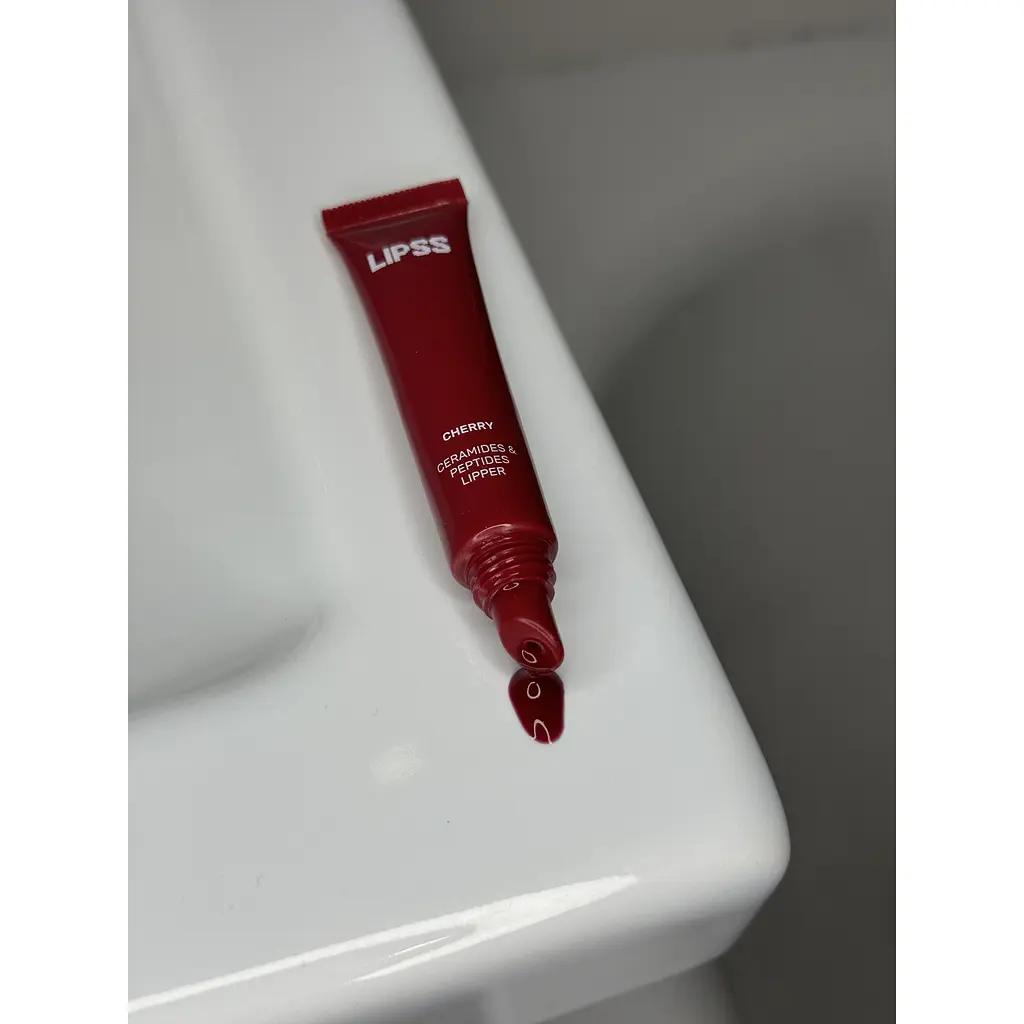 Блеск для губ Lipss Lipper Cherry 8 мл - фото 12