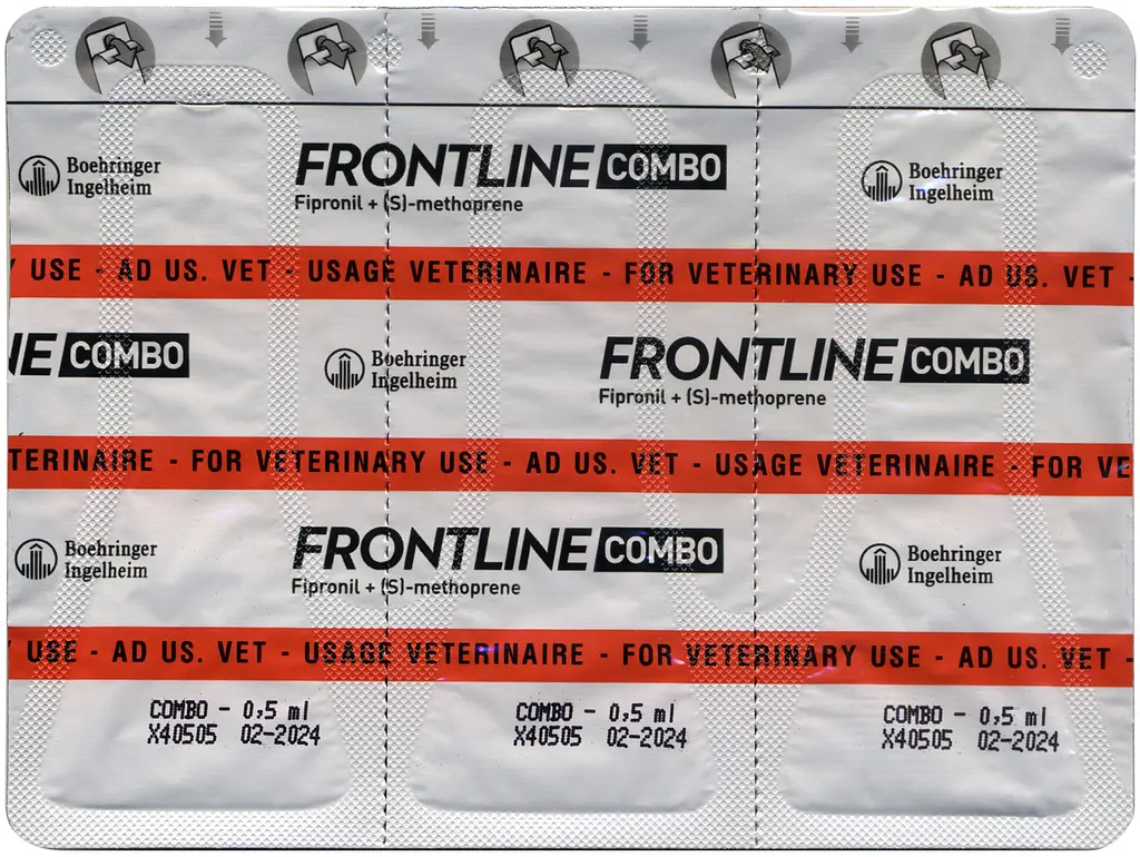 Краплі Boehringer Ingelheim Frontline Combo від бліх і кліщів для котів та тхорів 0.5 мл 1 піпетка (159916-1) - фото 4