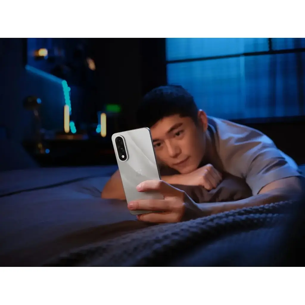 Мобільний телефон OnePlus Nord 5 5G 8/256GB White - фото 2