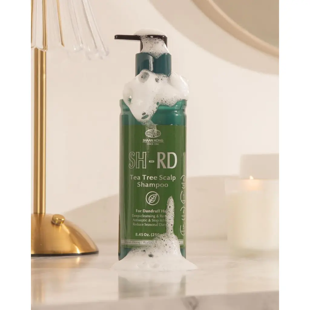 SH-RD Tea Tree Scalp Shampoo терапевтичний шампунь проти лупи на основі масла чайного дерева, 250 мл - фото 5
