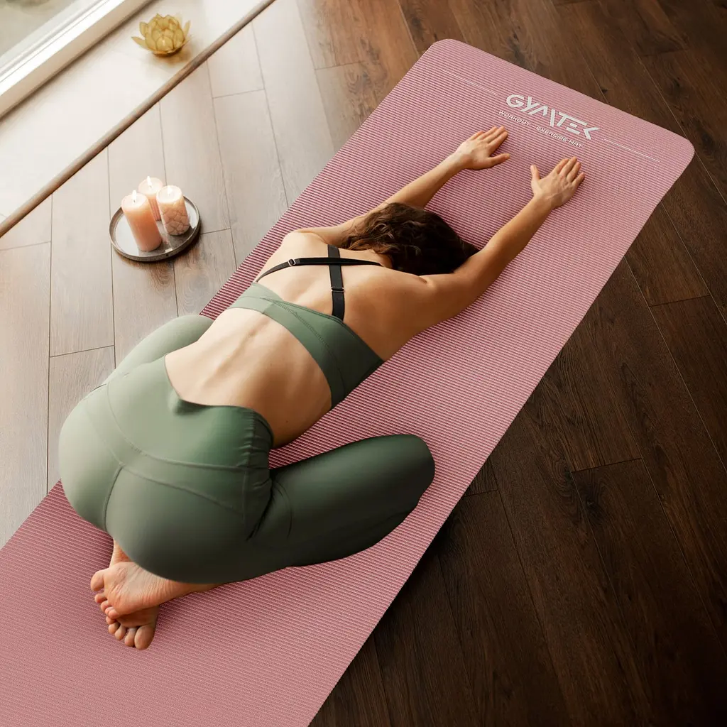 Килимок (мат) для фітнесу Queenfit NBR 1,5см рожевий - фото 5