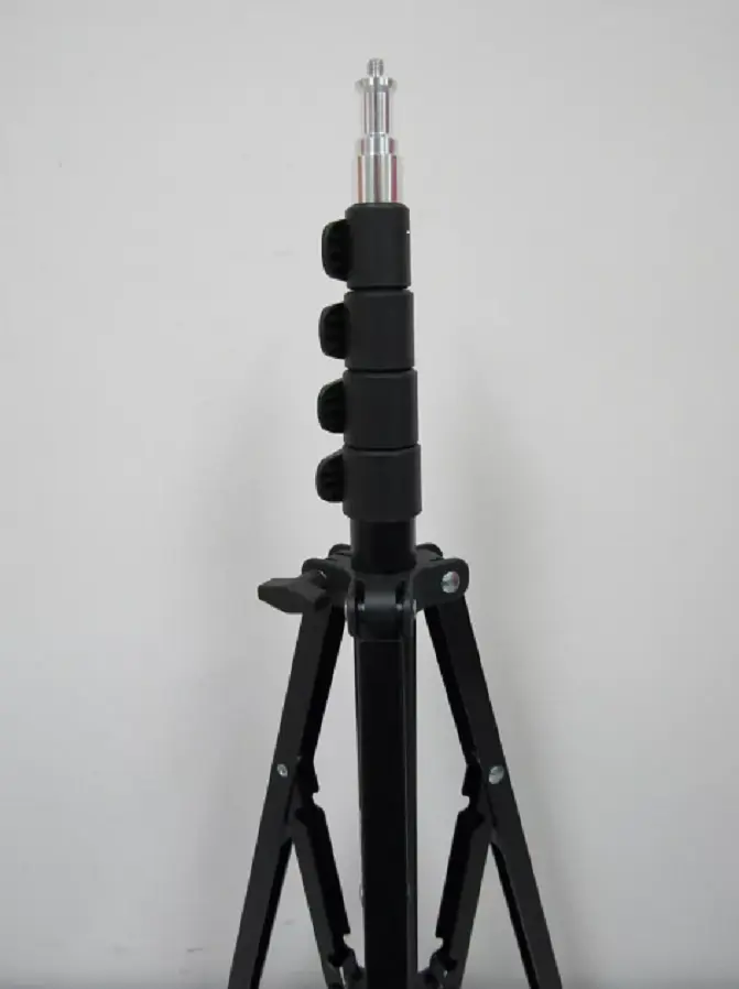 Штатив AOCHUAN 1.7m Landing Bracket Black - фото 3