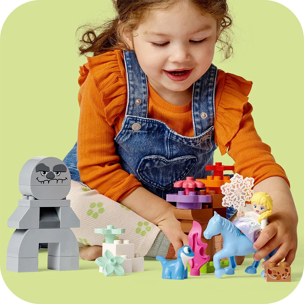 Конструктор LEGO DUPLO Disney Эльза и Бруни в Зачарованном лесу 31 деталей (10418) - фото 7