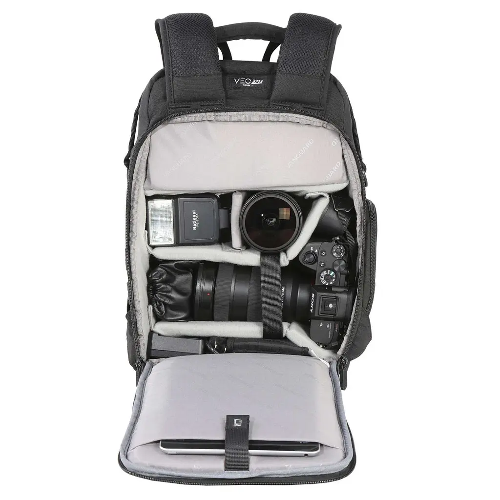 Рюкзак Vanguard VEO Range T 37M Black (VEO Range T 37M BK) - фото 4