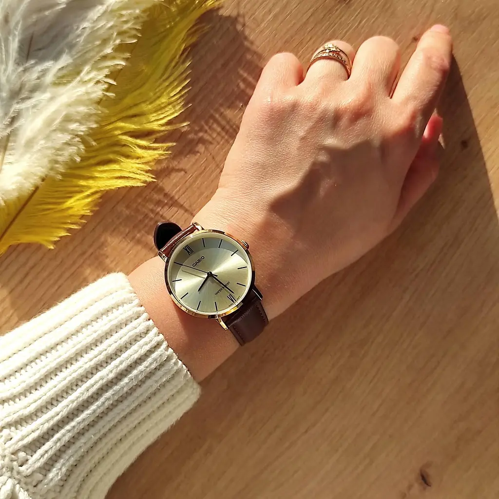 Годинник Casio LTP-VT01GL-9B - фото 4