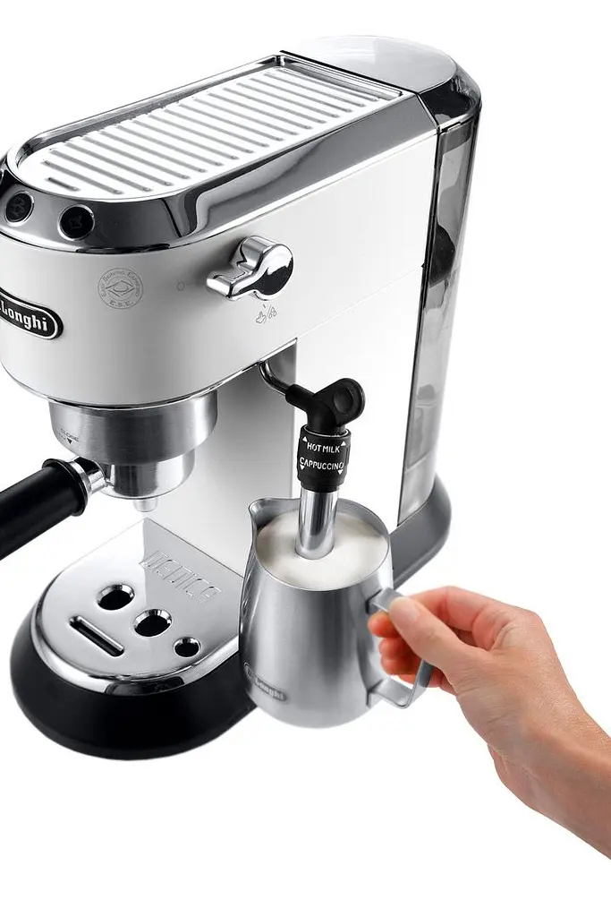 Кавоварка ріжкова Delonghi EC 685.W [83293] - фото 4