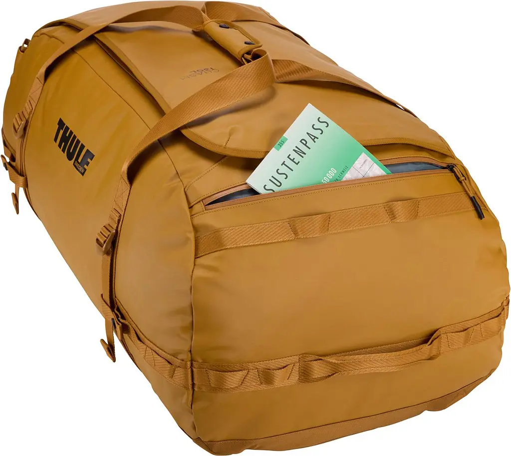 Спортивная сумка Thule Chasm Duffel 130 л Golden (TH 3205003) - фото 9