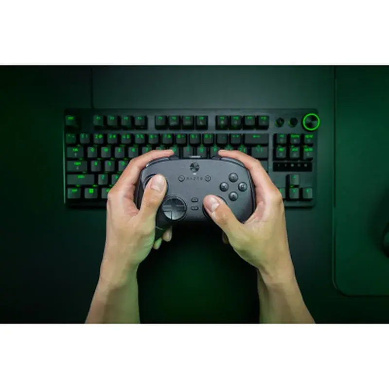 Геймпад Razer Wolverine V3 PRO 8K PC Wireless Black (RZ06-05540100-R3M1) - фото 9