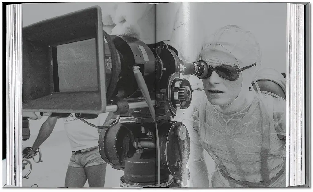 David Bowie. The Man Who Fell to Earth. 40th Ed. - фото 9