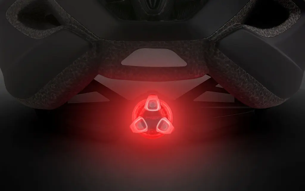Шолом Met Crossover CE Black/Red XL (1052-3HM 109 XL NR1) - фото 4