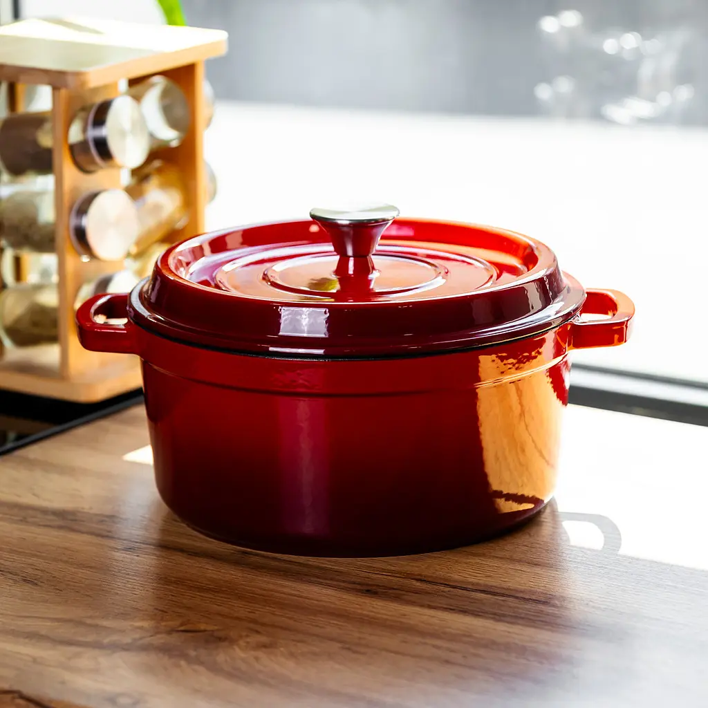 Кокотниця чавунна емальована 4,5 л, червоний Yongkang HP-FLG-4 RED - фото 2