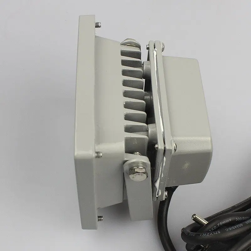 Инфракрасный прожектор Voltronic LW440IR60-220 до 45 м угол 55° длина волны 850 нм АC 220В - фото 2