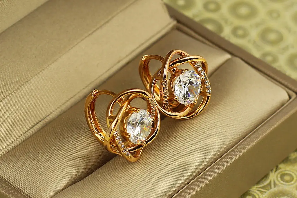 Сережки Xuping Jewelry Буря 1,7 см золотисті - фото 3