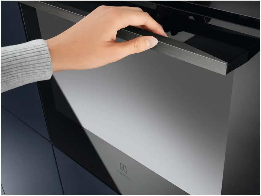 Духова шафа Electrolux KOEBP39WZ - фото 3