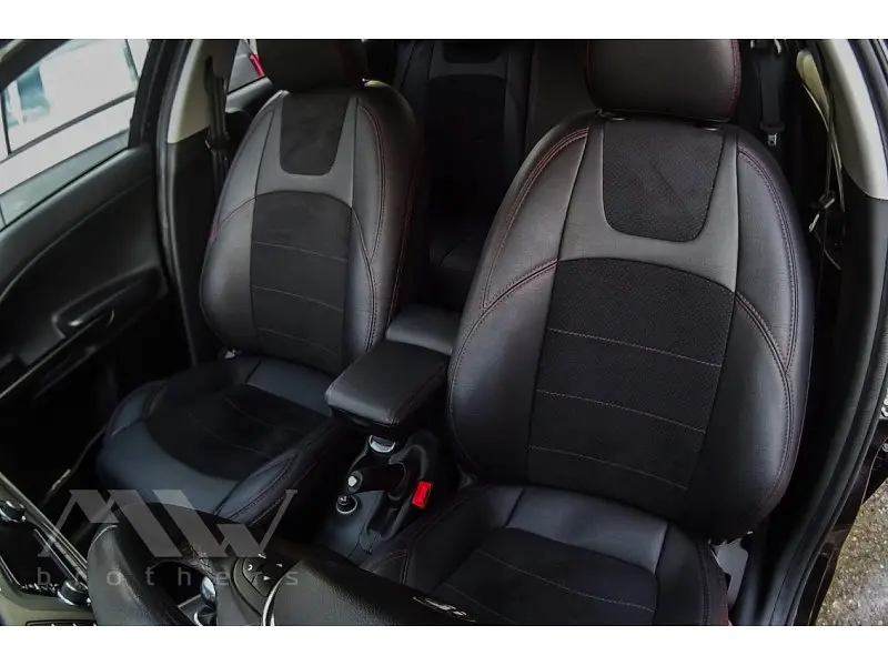 Авточохли модельні MW Brothers для Alfa Romeo Giulietta з 2010 - 2020 - фото 5