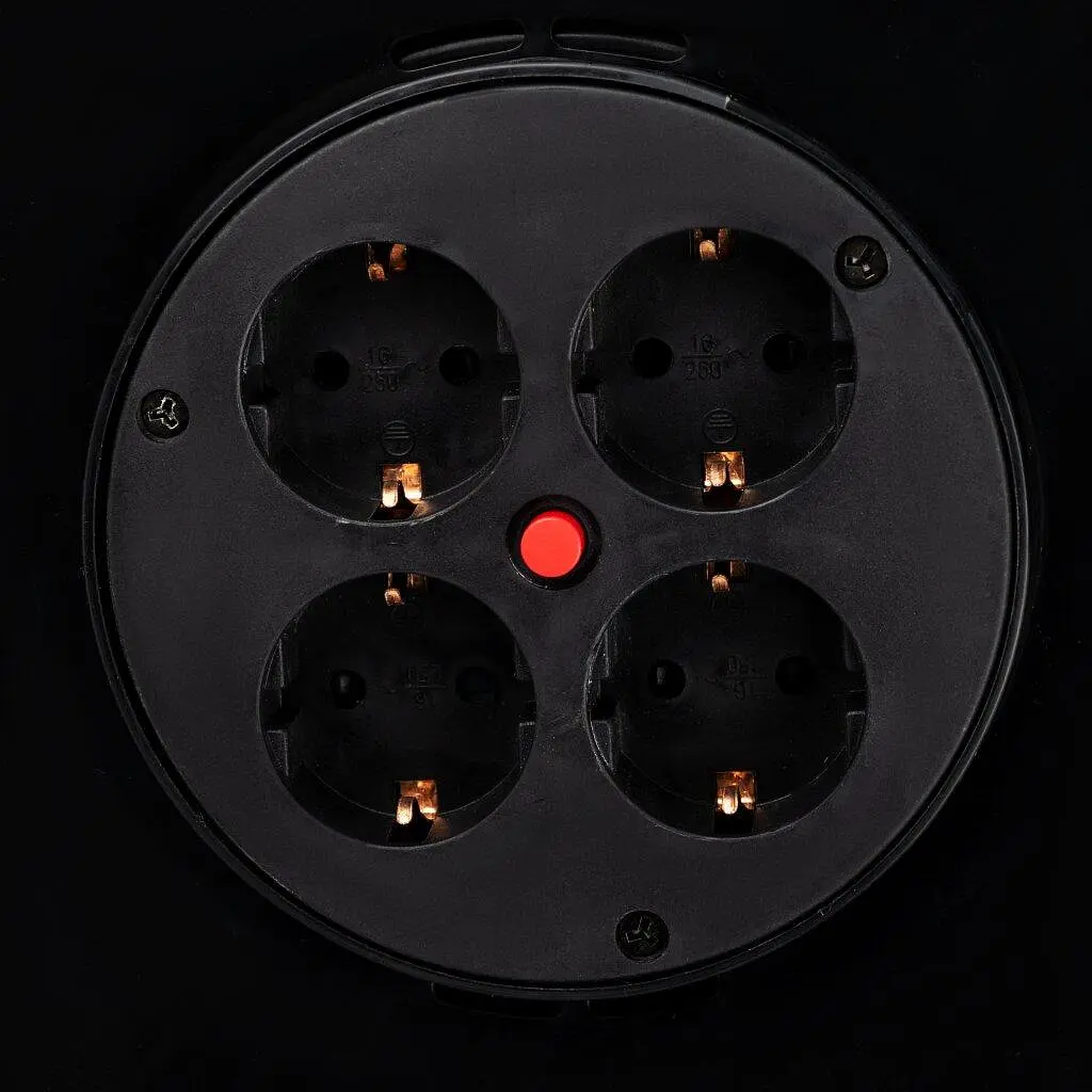 Удлинитель на катушке LP 50м (ПВС 3*1,5), 4 гнезда с заземляющим контактом до 3.5 кВт - фото 4