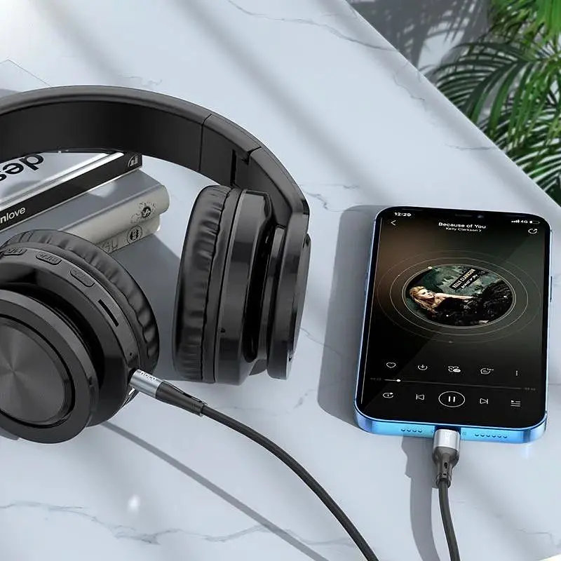 Кабель конвертер для iPhone - Hoco UPA26 Fresh digital audio conversion cable - 3.5 - Lightning - фото 6