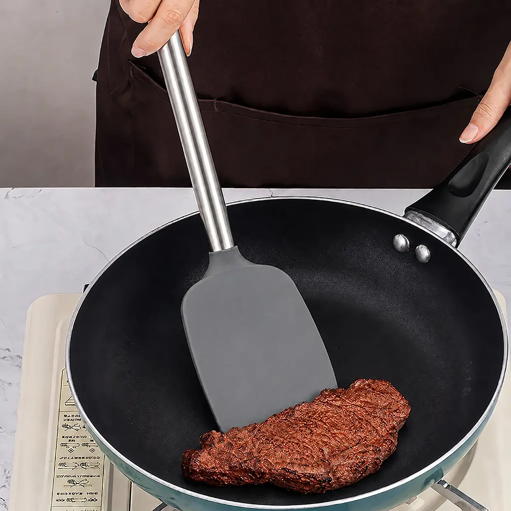 Лопатка нейлонова термостійка з металевою ручкою та петлею для підвішування 35 см Сірий 88463 - фото 5