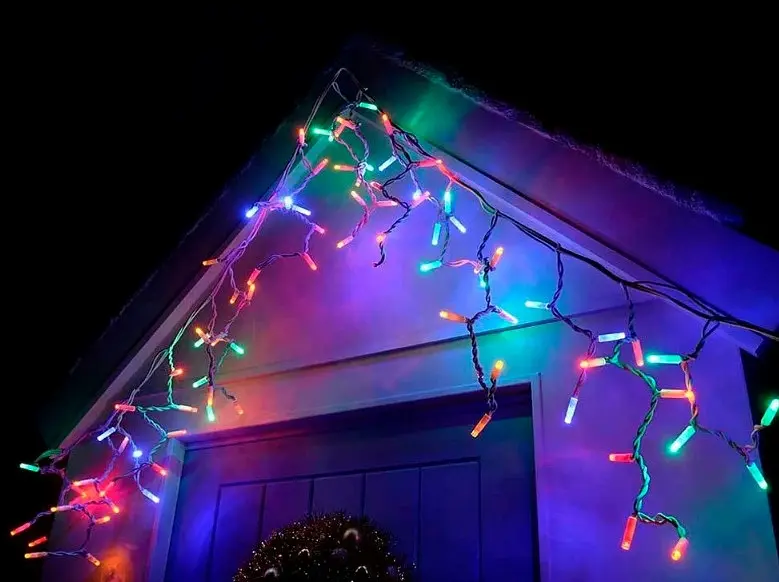 Гирлянда уличная Бахрома 5 м 120 Led (на белом проводе, с переходником) Цветная - фото 3
