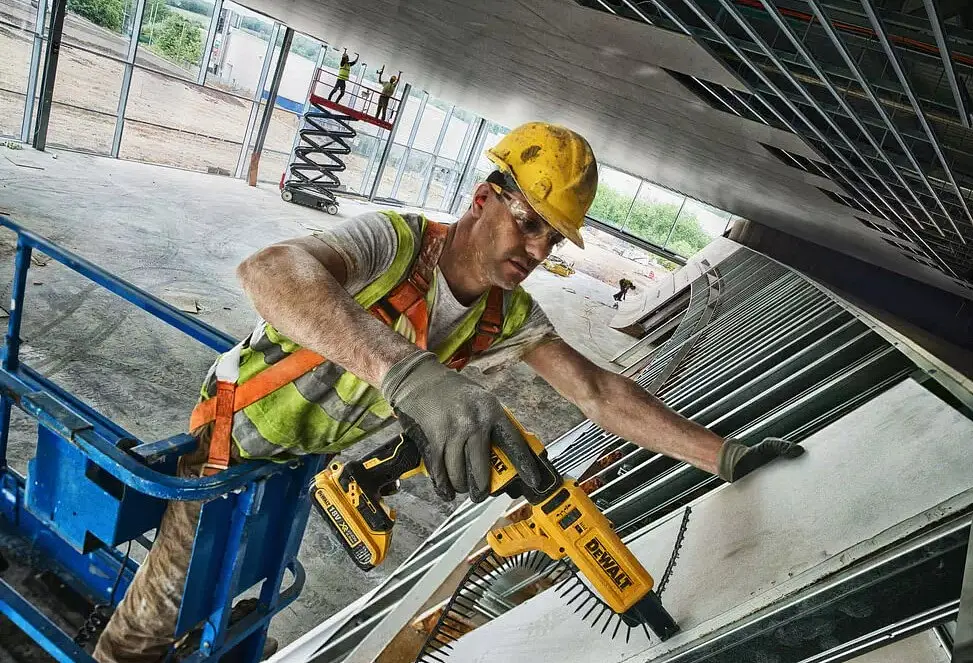 Шурупокрут акумуляторний безщітковий DeWalt без АКБ та ЗП DCF620N - фото 5