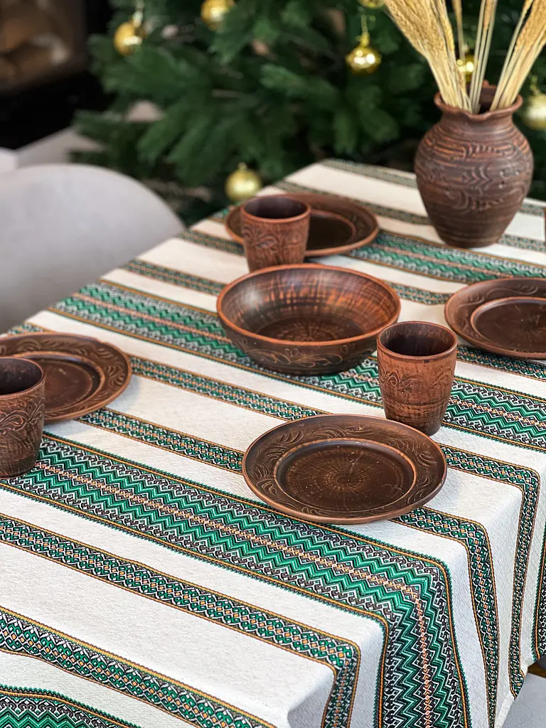 Льняная скатерть рождественскя с украинским орнаментом "Рандеву зеленый" - 220х150 см - фото 9
