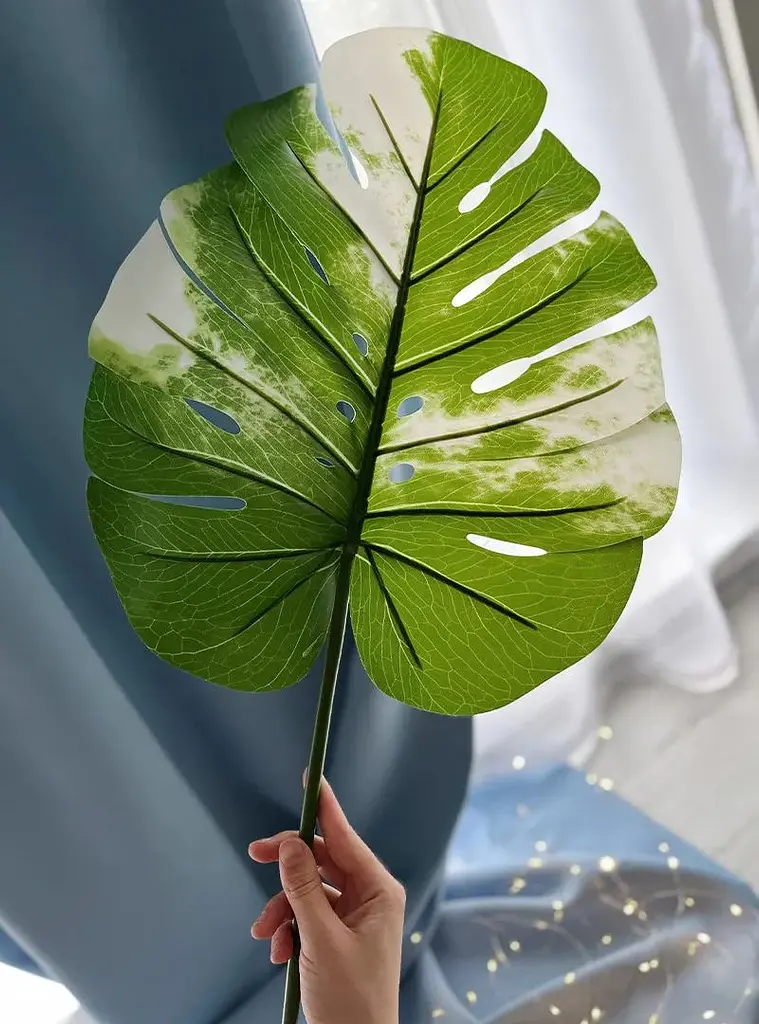 Штучне листя Engard Monstera Alba 71 см (TW-53) - фото 7