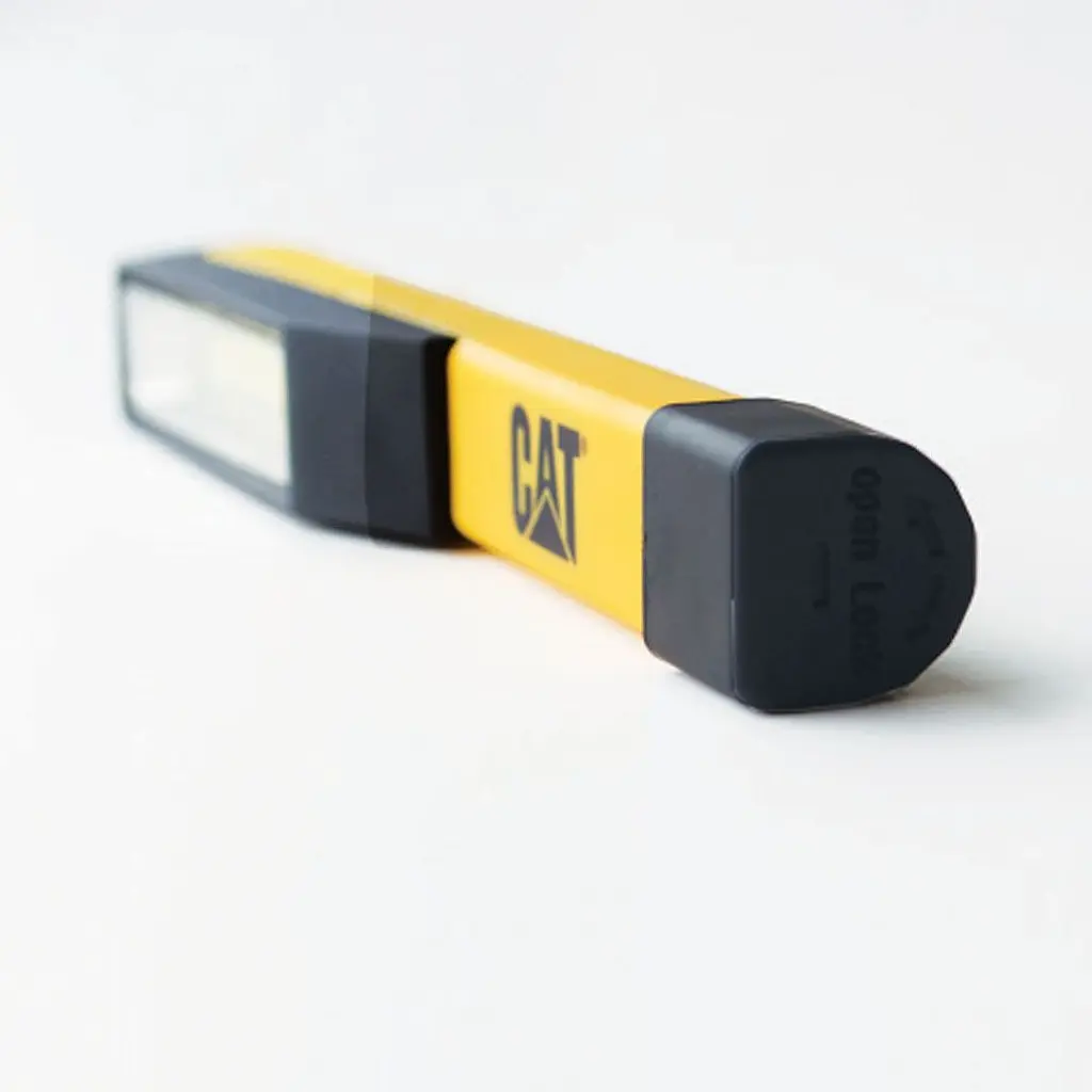 Ліхтарик CAT кишеньковий з магнітом і кліпсою (504712) - фото 3