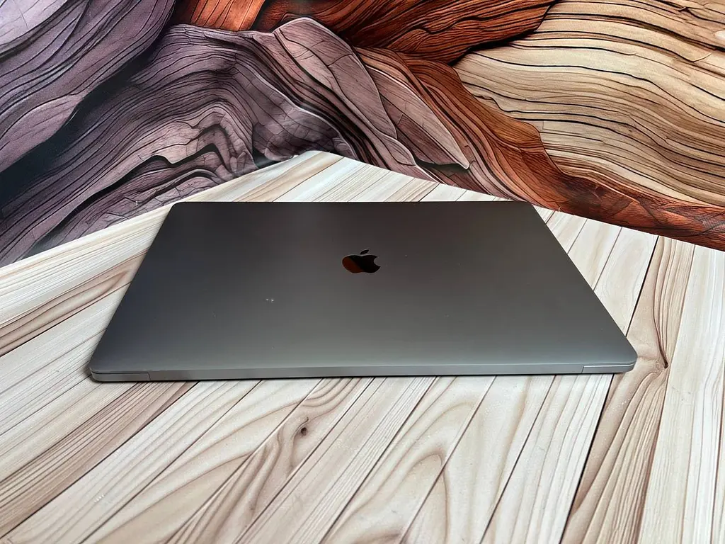 Б/в Ноутбук Apple MacBook Pro 16" 2019 A2141 i9-9880H/32/1TB (C02G83QBMD6T) - фото 7