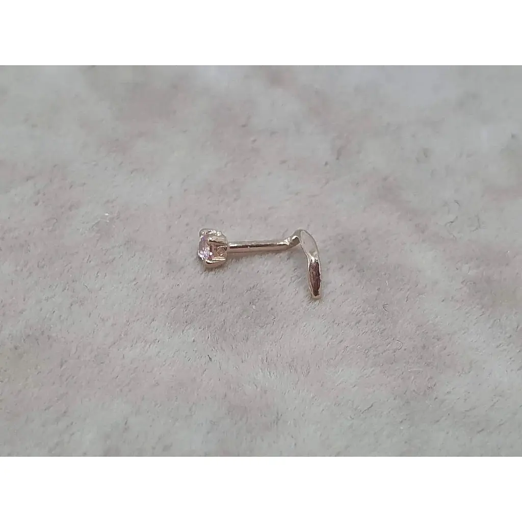 Золотая серьга-пирсинг в нос Dear с фианитом. 1018.1 Розовый (светлый) - фото 2