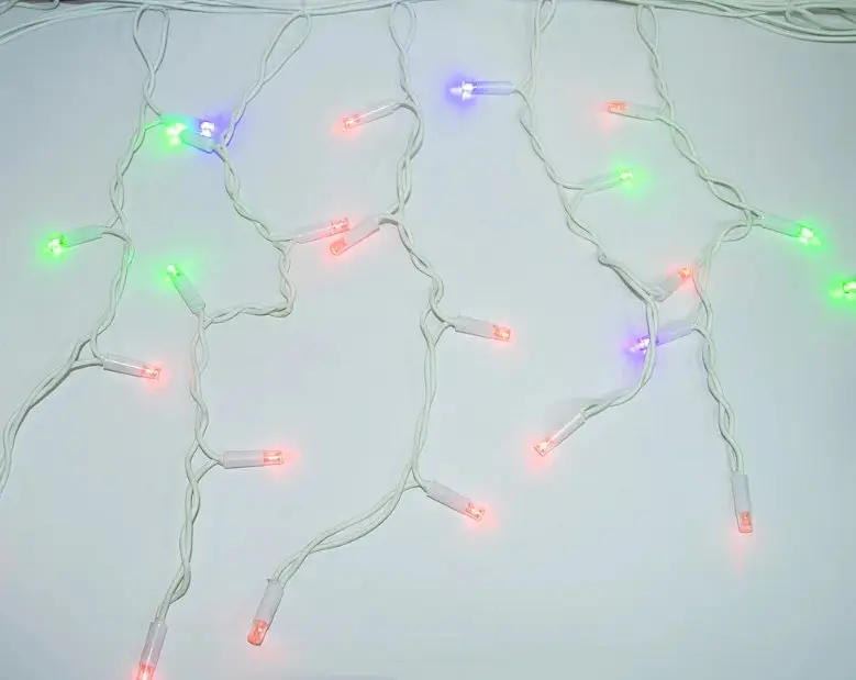 Гирлянда уличная Бахрома 5 м 120 Led (на белом проводе, с переходником) Цветная - фото 5