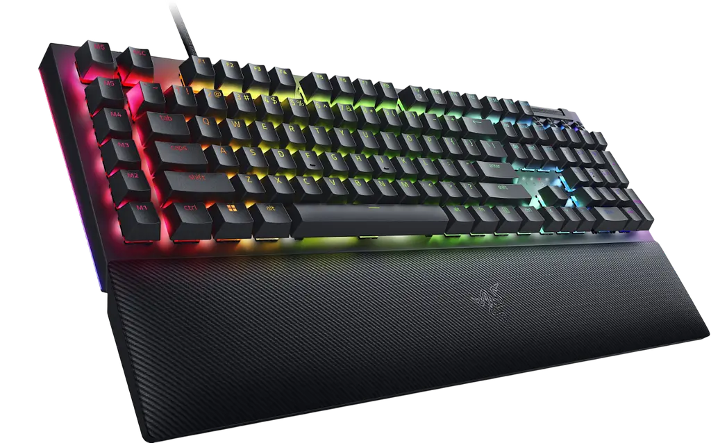 Клавіатура Razer BlackWidow V4 Yellow Switch RGB Black (RZ03-04692500-R3R1) - фото 2