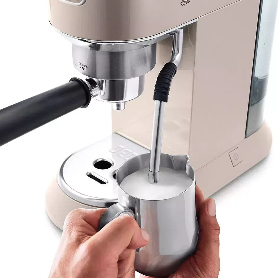 Кавоварка DeLonghi EC 885 BG - фото 5