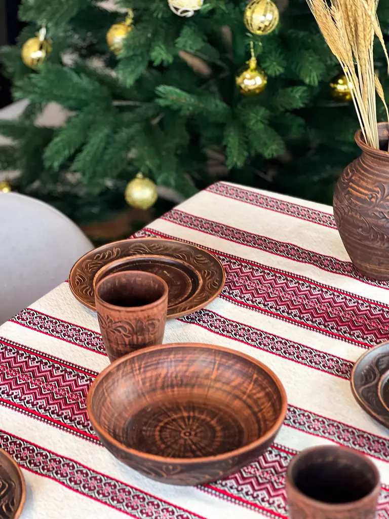 Льняная скатерть рождественская с украинским орнаментом "Рандеву красный" - 150х110 см - фото 11