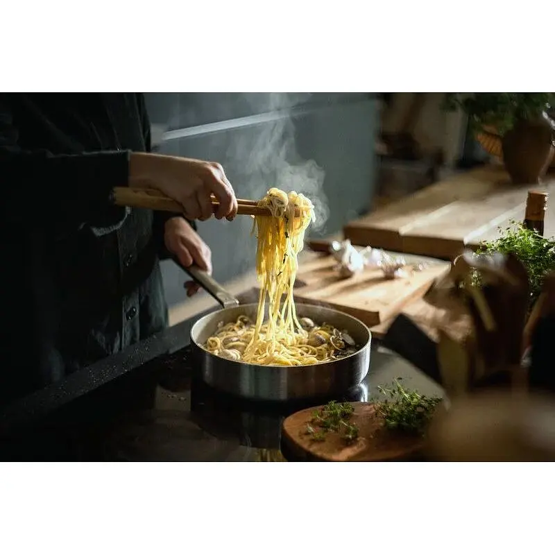 Сотейник Fiskars Norden з мінеральним покриттям з кришкою 26 см (1067634) - фото 4