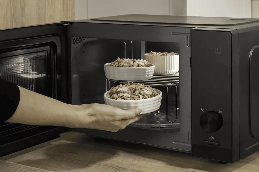 Мікрохвильова піч Gorenje MO23S4B5 (C23UGP77-G8E-B1A) (7290733) - фото 8