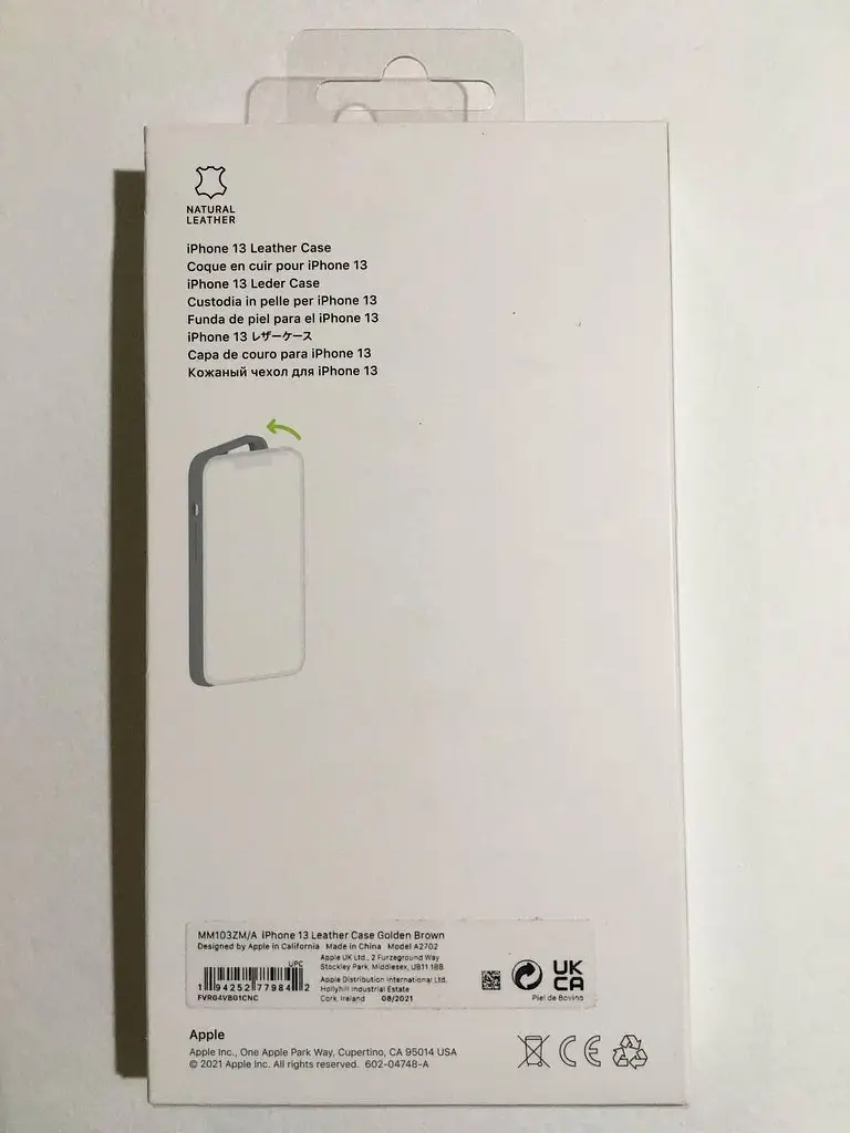 Оригінальний шкіряний чохол Leather Case MagSafe для Apple iPhone 13 \| 14 (6.1") Brown (MM103ZM/A) - фото 4