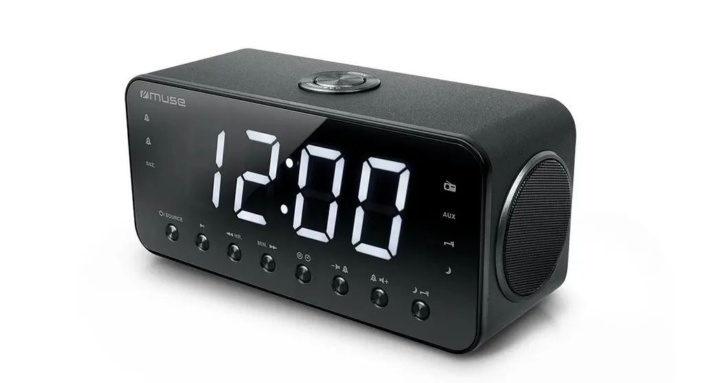 Радіо-годинник з USB Muse M-192 CR
