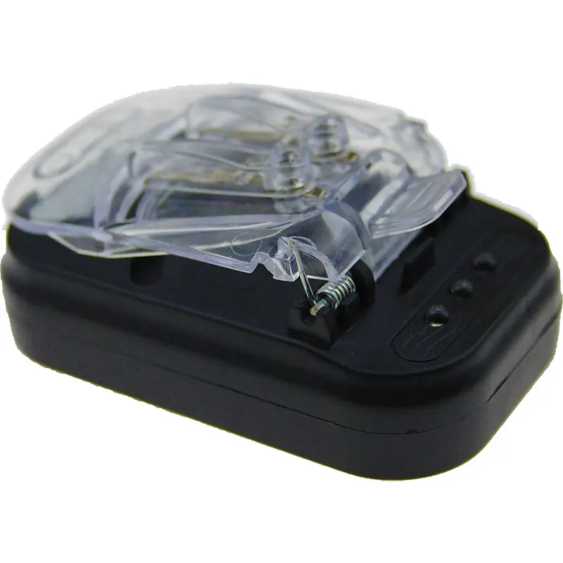Сетевое зарядное устройство TOTO TZS-85 Universal charger Black - фото 2