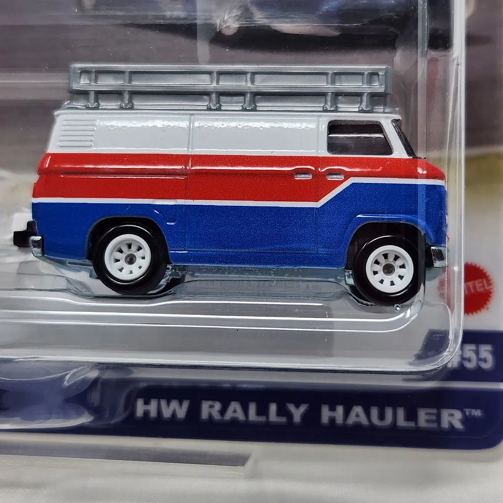 Колекційна модель машинки Hot Wheels Car Culture 1970 Rover P6 Group 2 та HW Rally Hauler (FLF56/HKF45) - фото 4
