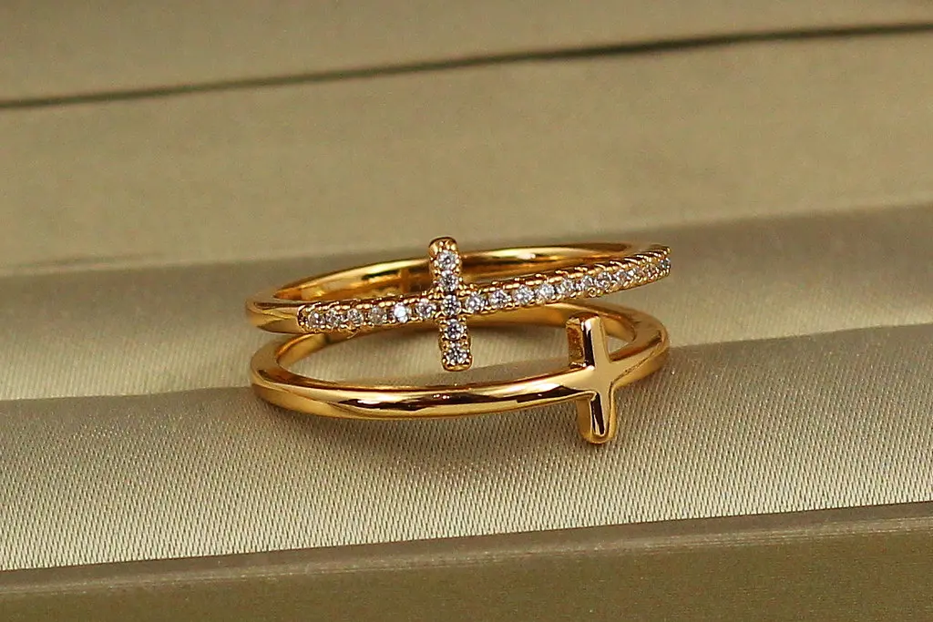 Кільце Xuping Jewelry разом знову р 19 золотисте