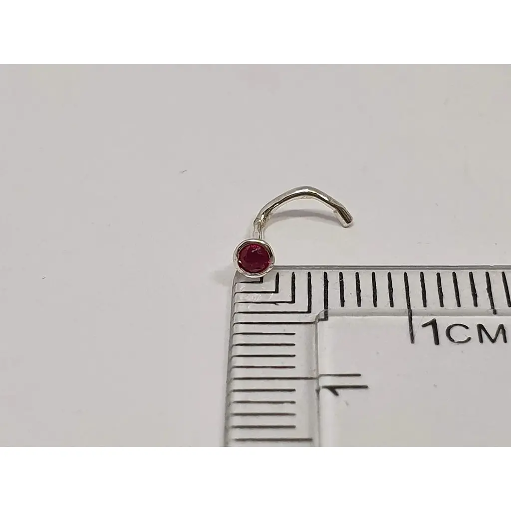 Срібна сережка-пірсинг в ніс Dear. 1023.5С Червоний - фото 3