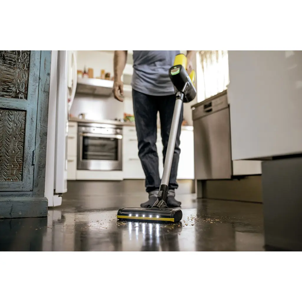 Пилосос Karcher VC 6 Cordless ourFamily жовтий (1.198-660.0) - фото 5