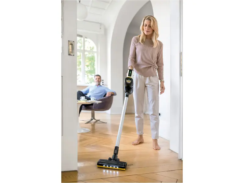 Вертикальний і ручний пилосос Karcher VC 7 Cordless yourMax 2 в 1 (1.198-710.0) - фото 2