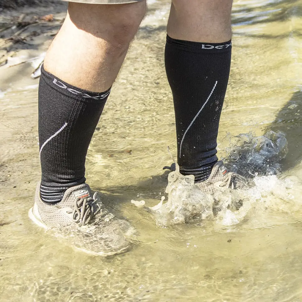 Шкарпетки водонепроникні Dexshell Compression Mudder, р-р S, сірі - фото 18