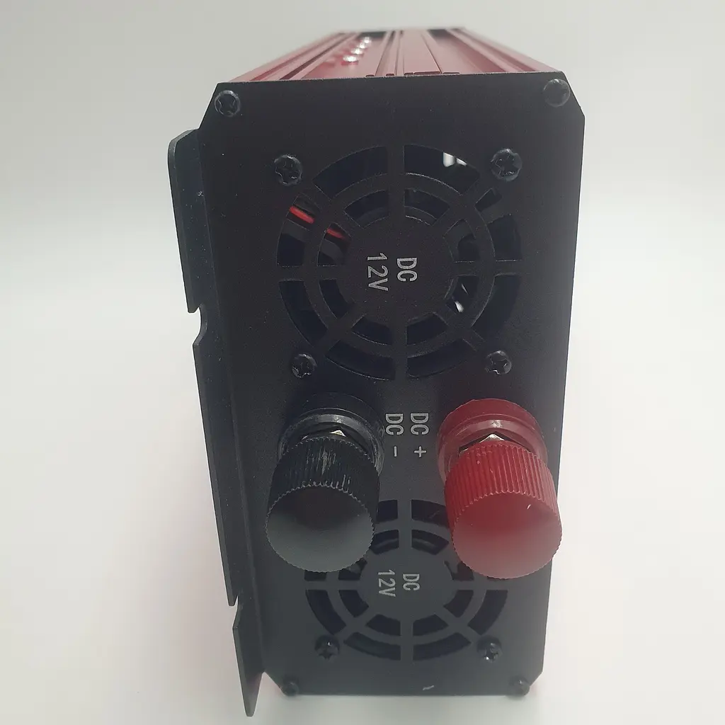 Автоінвертор-перетворювач напруги 12 V-220 V 2000 Вт з функцією плавного пуску та USB-виходом 12 V у 220 V 2000 W Power Inverter - фото 5