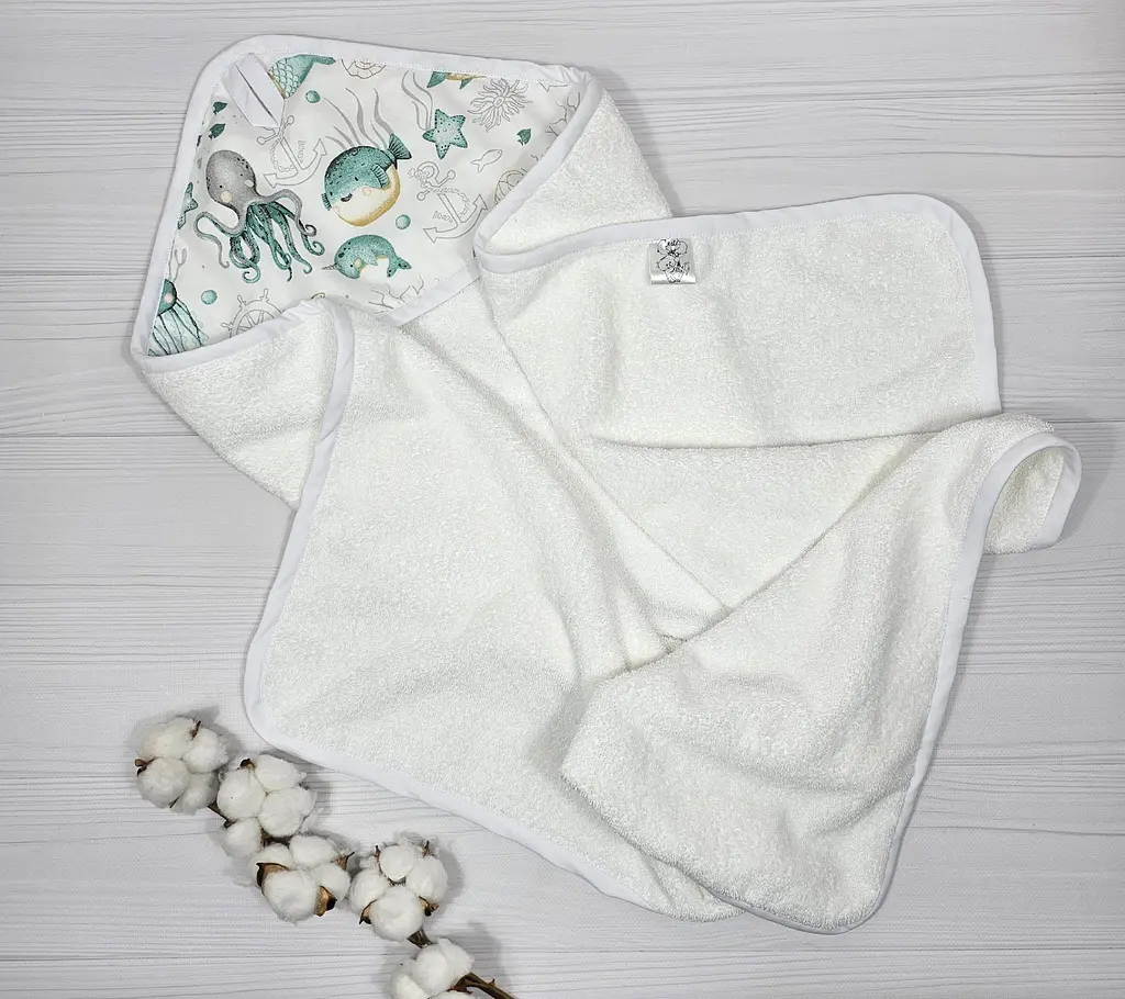 Дитячий рушничок-куточок 80х80 a.l.babybox Морські мешканці Білий