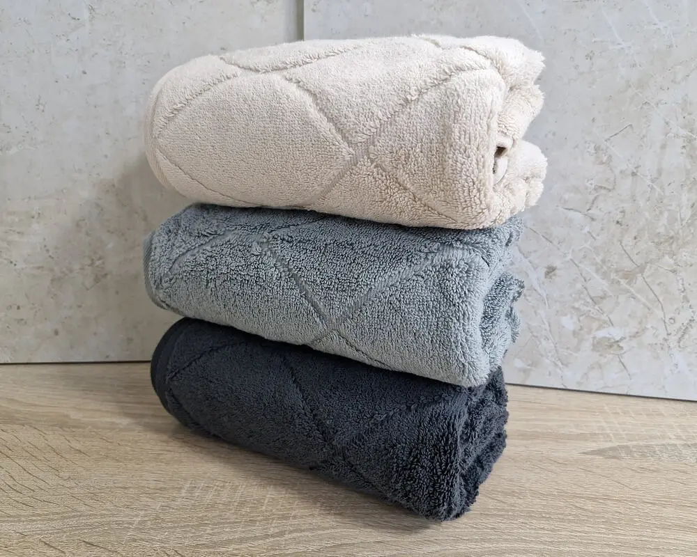 Набір турецьких махрових рушників Cestepe MicroCotton Premium 3 штуки 50x90 Voli 2 щільність 600 г/м2 - фото 4
